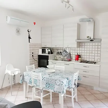 Casa In Citta, Posto Auto Privato, Cortile Con Bbq Appartamento Alghero